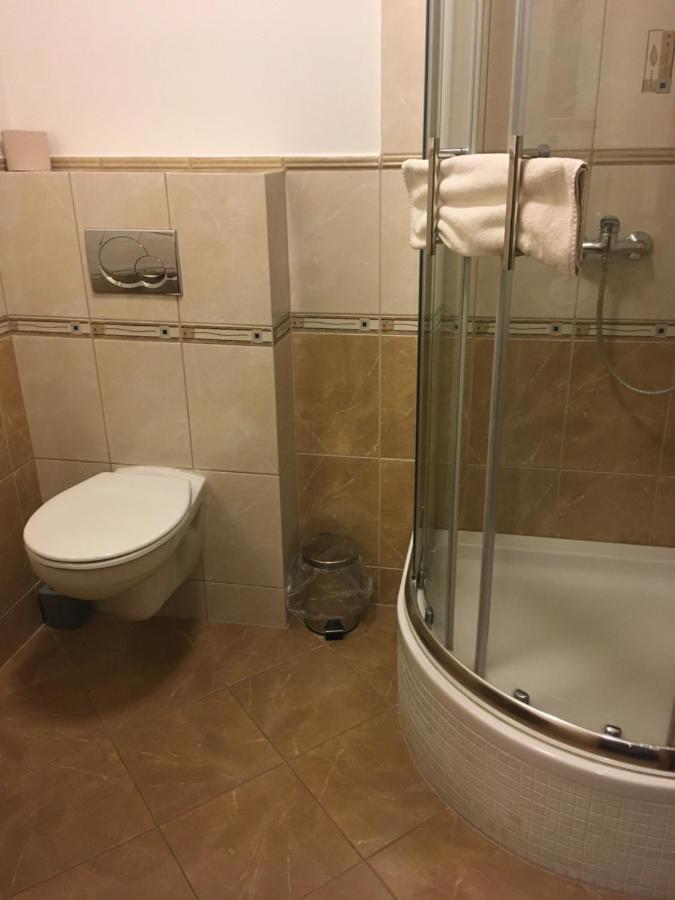 Penzion a pivnice Varna Velká Bystřice Esterno foto